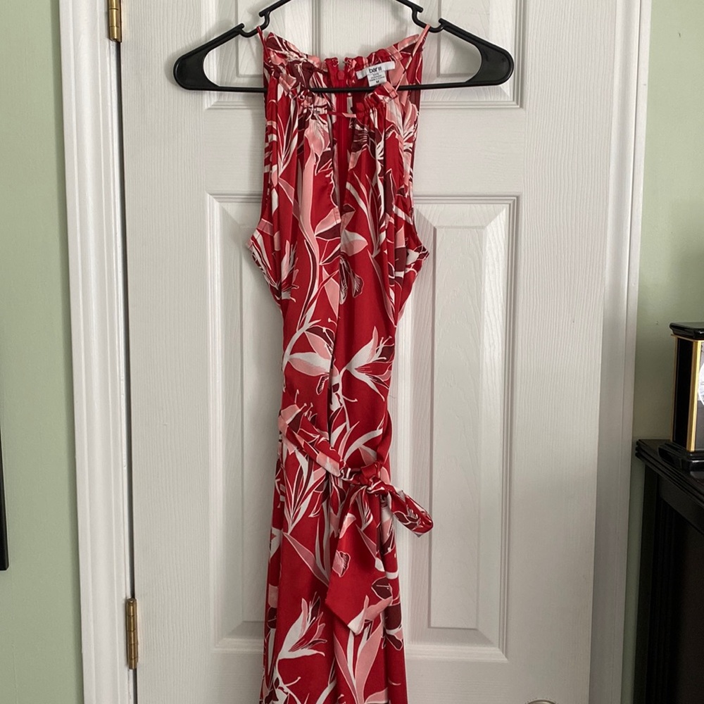 Stunning silky midi dress